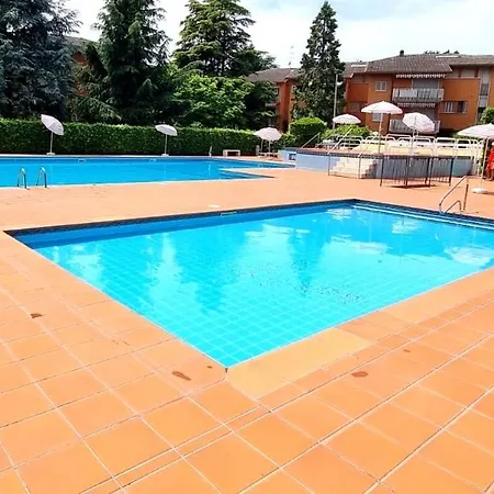 Zu Peschiera-ol بسكييرا ديل غاردا