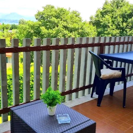 Zu Peschiera-ol * بسكييرا ديل غاردا